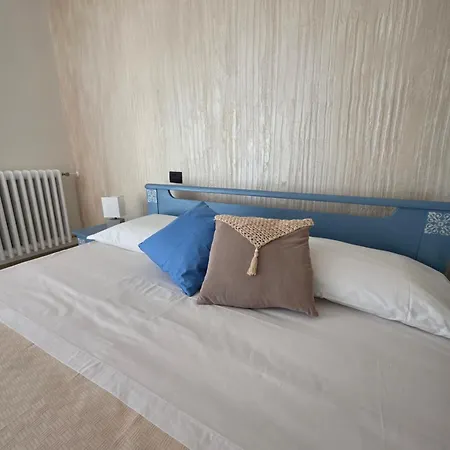 Casa A Pennello Bed and Breakfast Σαν Μπενεντέτο ντελ Τρόντο