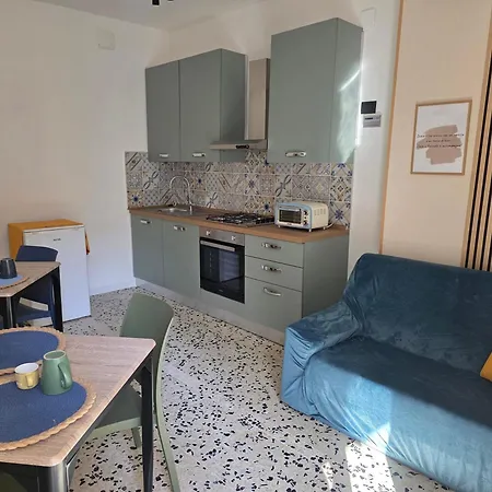 Casa A Pennello - Dove L'arte Incontra L'ospitalita סן בנדטו דל טרנטו