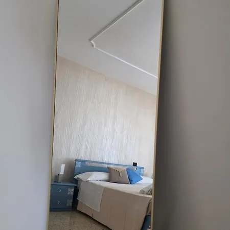 לינה וארוחת בוקר Casa A Pennello - Dove L'arte Incontra L'ospitalita סן בנדטו דל טרנטו
