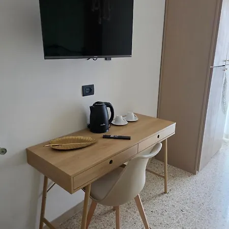 Casa A Pennello - Dove L'arte Incontra L'ospitalita לינה וארוחת בוקר סן בנדטו דל טרנטו