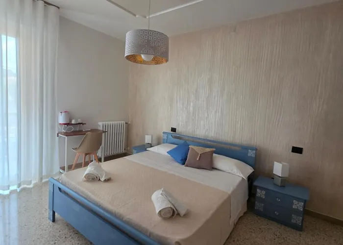 Casa A Pennello Bed and Breakfast *