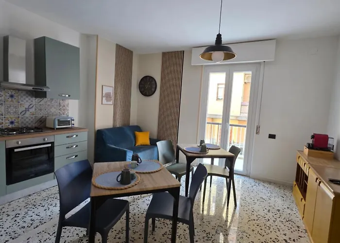 Casa A Pennello Oda ve Kahvaltı San Benedetto del Tronto